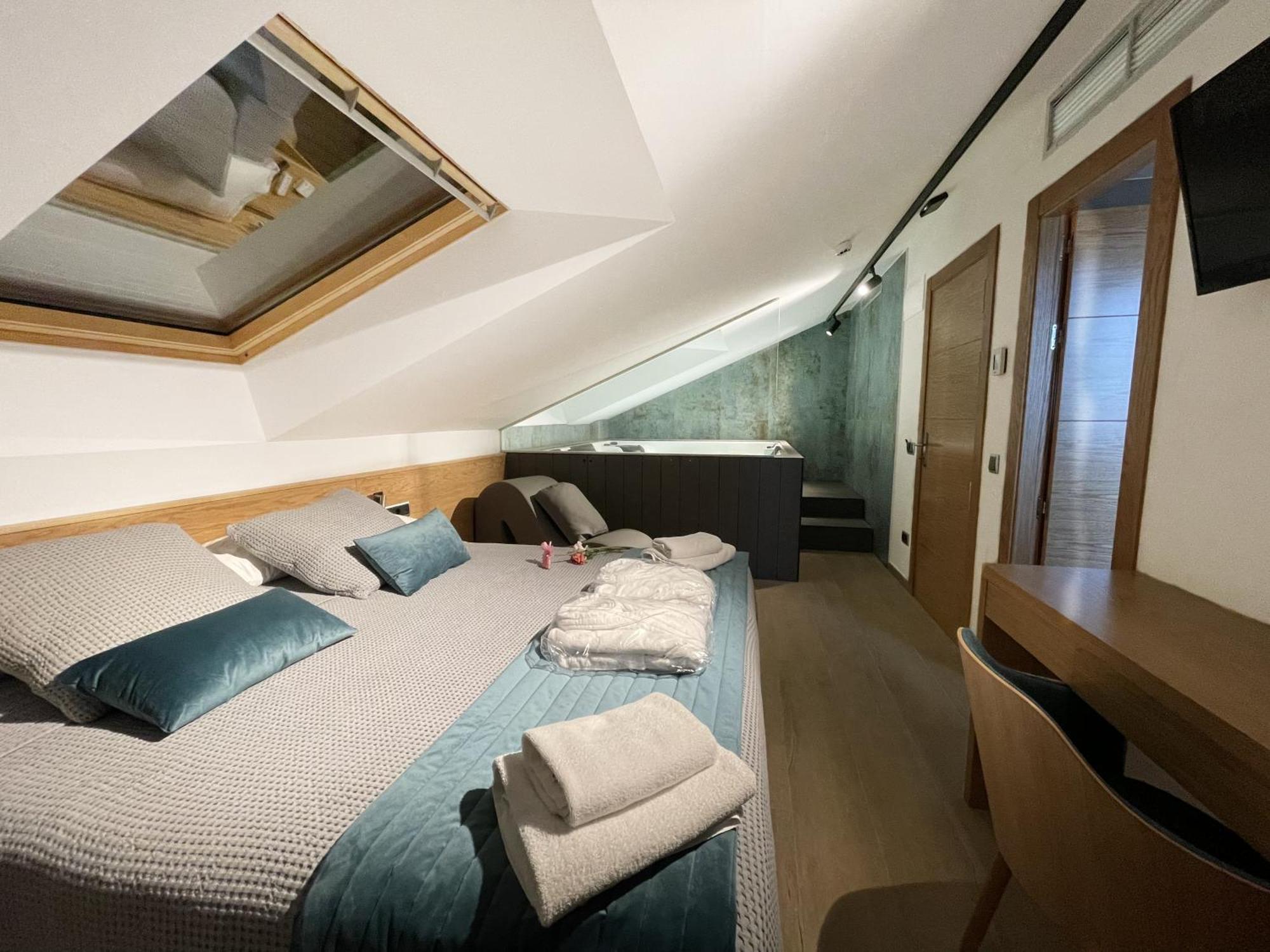 Hostal Restaurante Ibaisek Zudaire Eksteriør billede